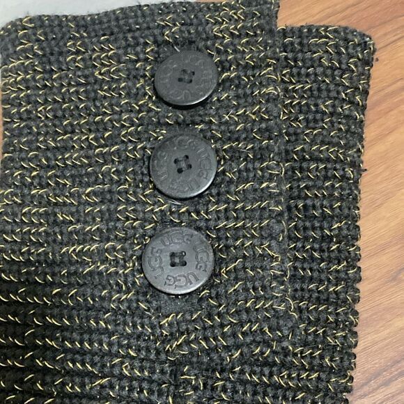 UGG NWOT Cardy Knit Boots in Black Tweed with Gold Metallic Thread. Size 8. - Picture 2 of 6